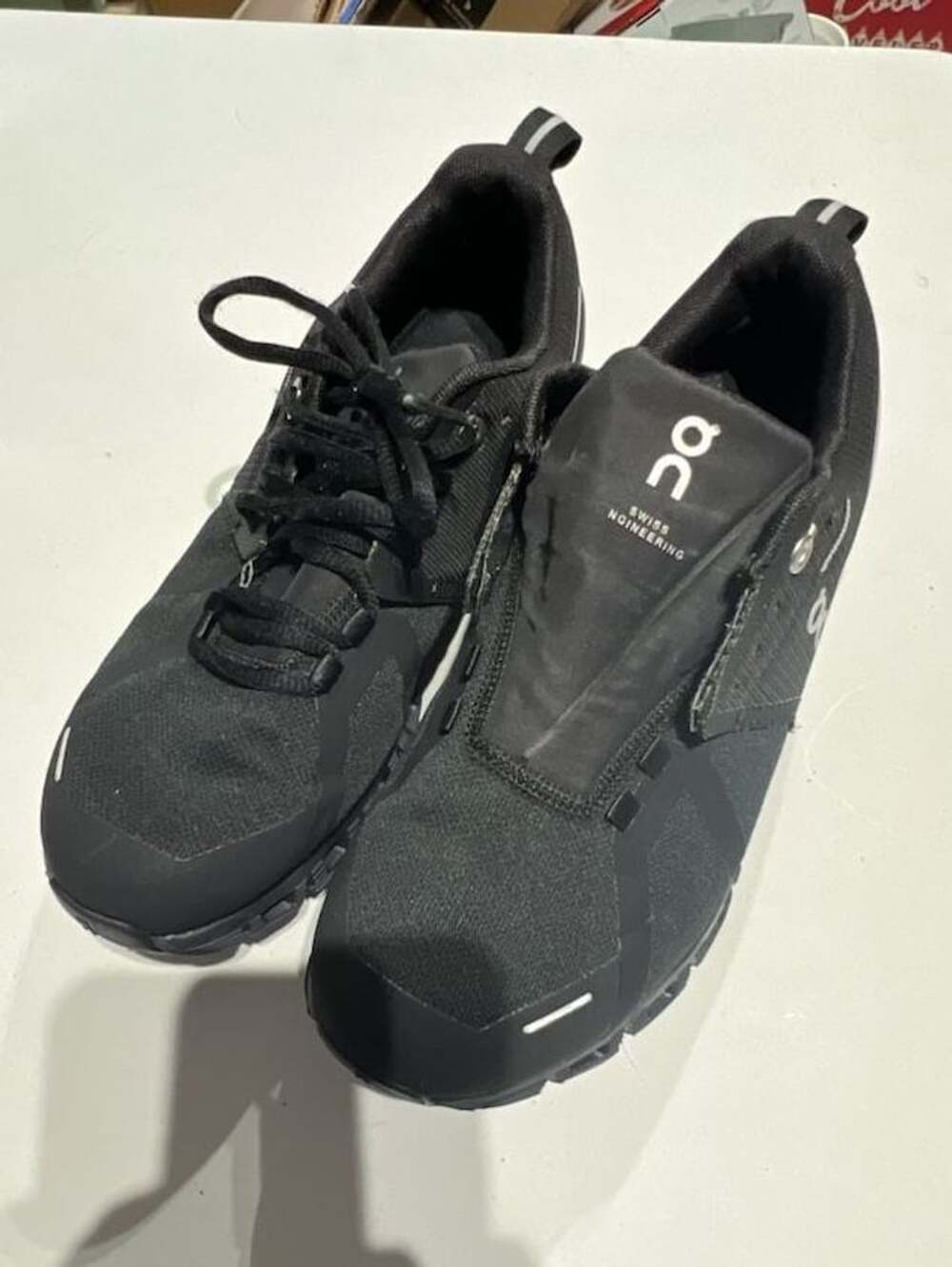 On Running Cloud 5 Waterproof Size US 8 Black Sneakers (Worn 2 times)
